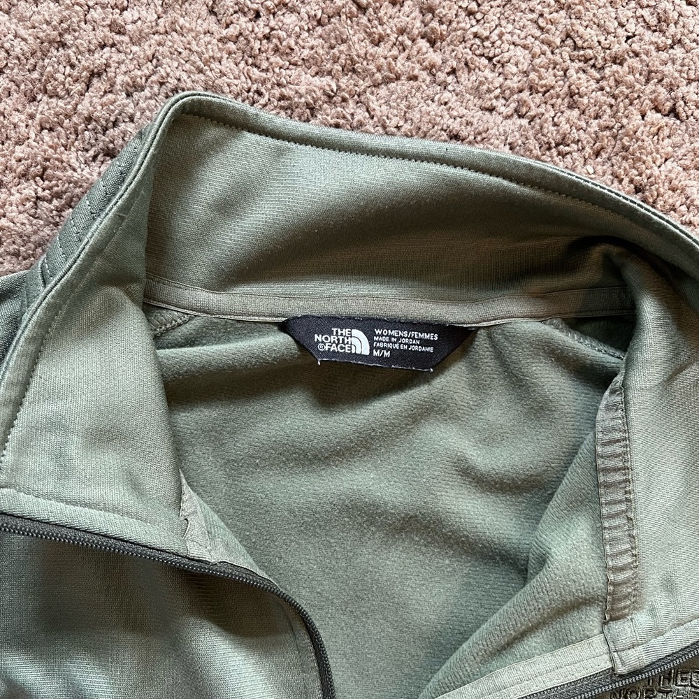 The North Face Olive Green Lightweight Quarter Zip Active Pullover - Picture 3 of 3